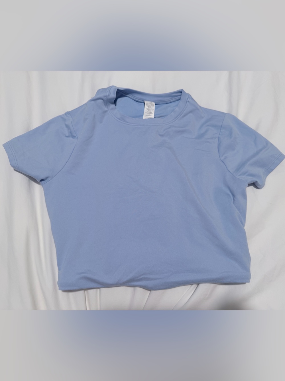 ALO Yoga | Alosoft Cropped Backspin Short sleeve Top | Baby blue | Small - Picture 2 of 3